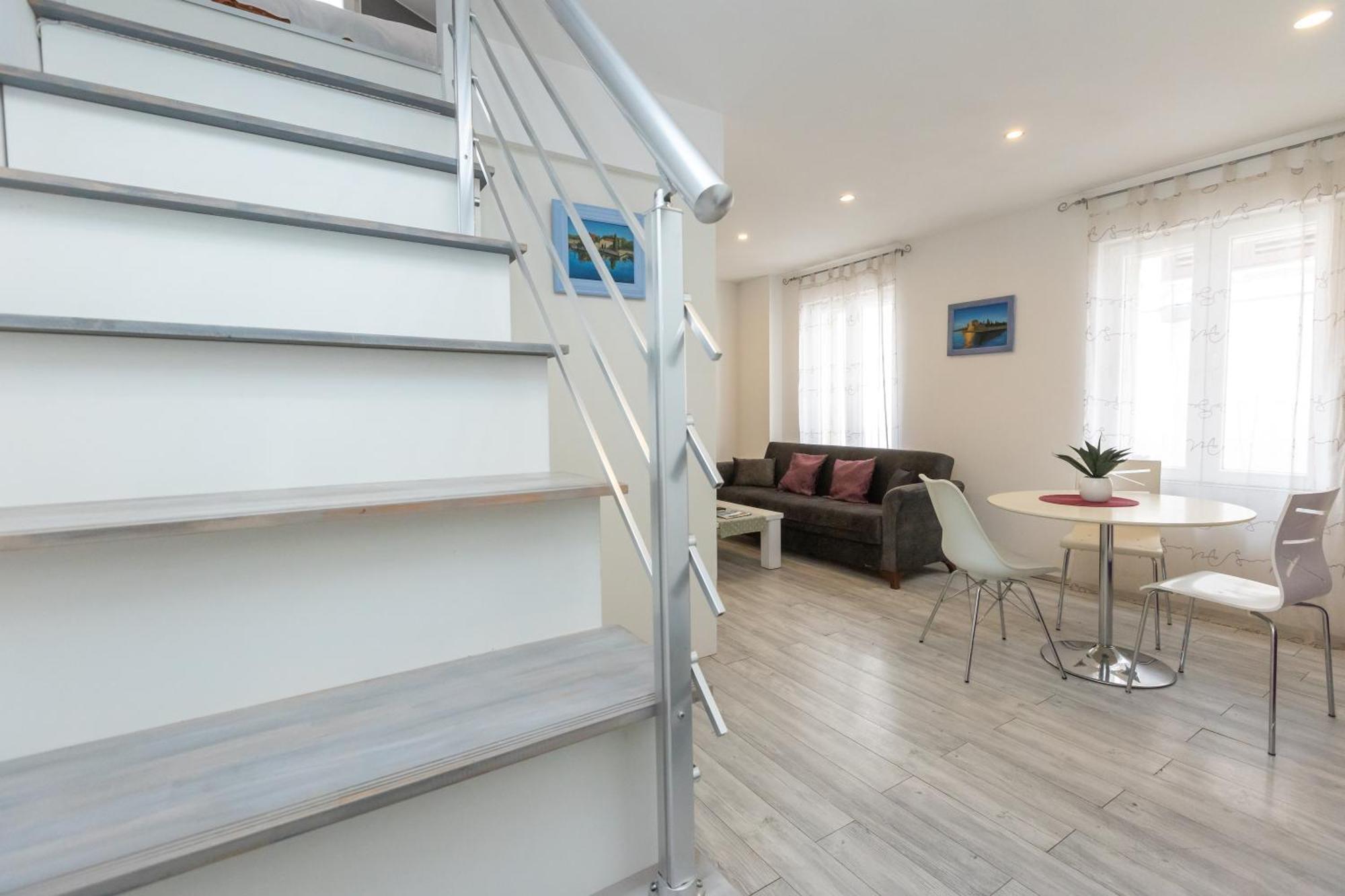 Alpha Loft 1Br Apartment In Center Zára Kültér fotó